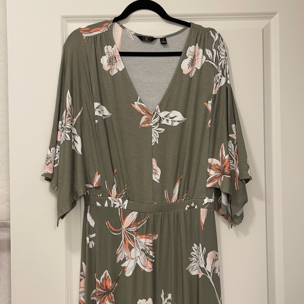 Like new dress